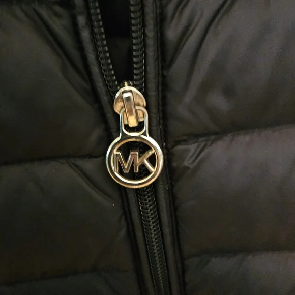 Michael Kors Puffer Jacket - Picture 3 of 5
